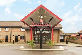 Ramada Cambridge