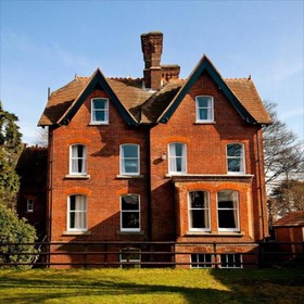 YHA Canterbury