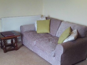 Pyle Guest House