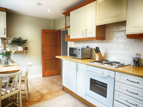 Cotswold Cottage Gems - The Lansdowne Cottage