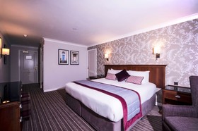DoubleTree by Hilton Cheltenham