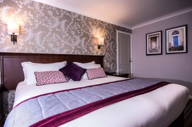 DoubleTree by Hilton Cheltenham