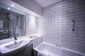 DoubleTree by Hilton Cheltenham