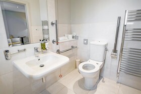 Cotswolds Hotel & Spa