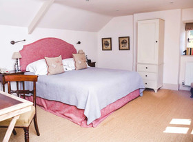 The Feathered Nest Country Inn