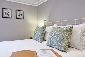 Ranfield’s Brasserie Hotel Rooms