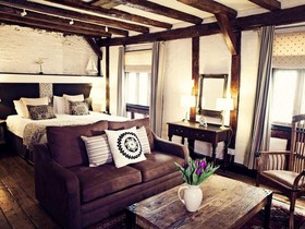Bayards Cove Inn - Guest house