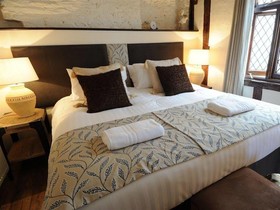 Bayards Cove Inn - Guest house