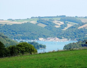 Sheena's Dartmouth Chalets