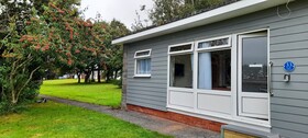 Sheena's Dartmouth Chalets