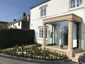 Strete Barton House