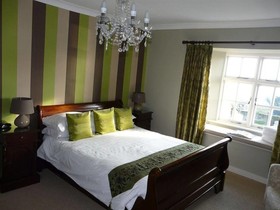 Strete Barton House