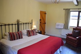 Farmhouse Hunters Hall