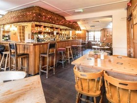 Three Horseshoes Inn