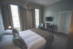 Best Western Premier Dover Marina Hotel & Spa