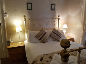 Castle Guest House