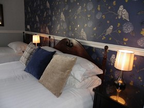 Maison Dieu Guest House