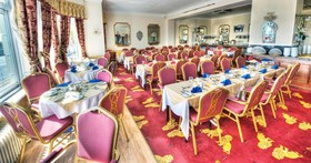 Albany Lions Hotel