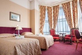 Albany Lions Hotel