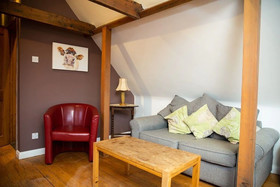Yoghurt Rooms