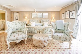 Summer Lodge Country House Hotel