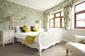 The Exmoor White Horse Inn