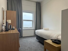 Exmouth Beach Hotel