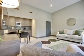 Orange Grove Hotel Gardens