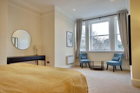 Orange Grove Hotel Gardens