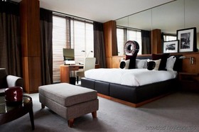 Aviator Hotel