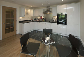 Equinox Place - Serviced Apartments