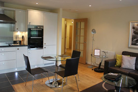 Equinox Place - Serviced Apartments