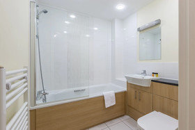 Equinox Place - Serviced Apartments