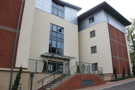 Equinox Place - Serviced Apartments