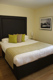 Equinox Place - Serviced Apartments