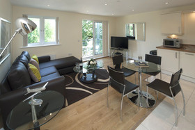 Equinox Place - Serviced Apartments