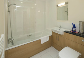 Equinox Place - Serviced Apartments