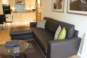 Equinox Place - Serviced Apartments