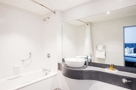 Holiday Inn Farnborough