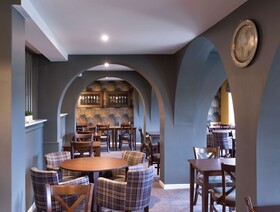The Bridge House Hotel