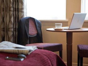 Gloucester Robinswood Hotel, Best Western Signature Collection
