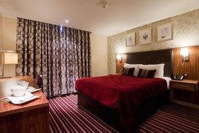 Gloucester Robinswood Hotel, Best Western Signature Collection