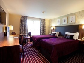 Gloucester Robinswood Hotel, Best Western Signature Collection