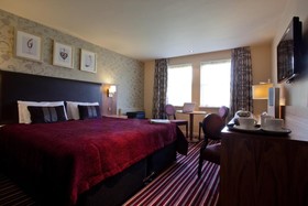 Gloucester Robinswood Hotel, Best Western Signature Collection