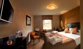 Hatherley Manor Hotel & Spa