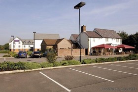 Premier Inn Gloucester Barnwood