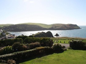 Lantern Lodge Hotel
