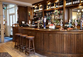 George Hotel