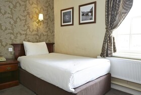 George Hotel
