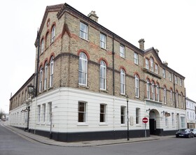 George Hotel